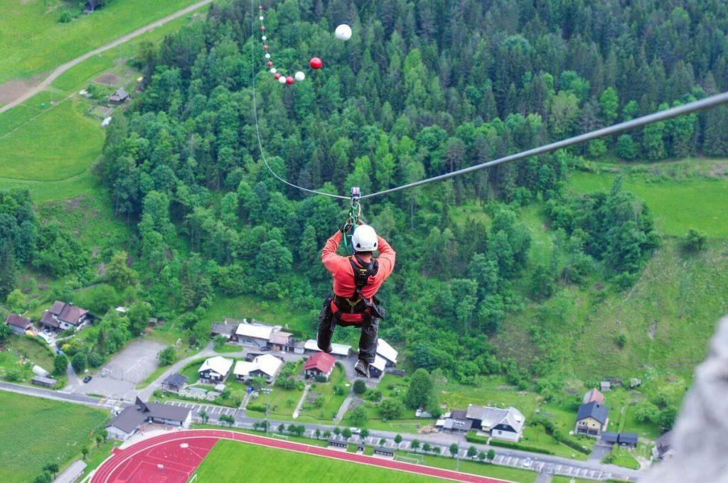 zipline
